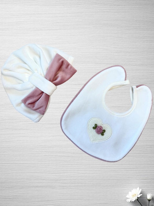 Coordinato cappello e bavetta ciniglia Teneri & Belli TR 402